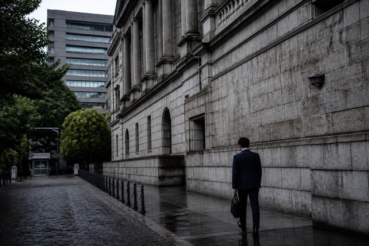 Japan on the brink of historic yen collapse, major bank warns